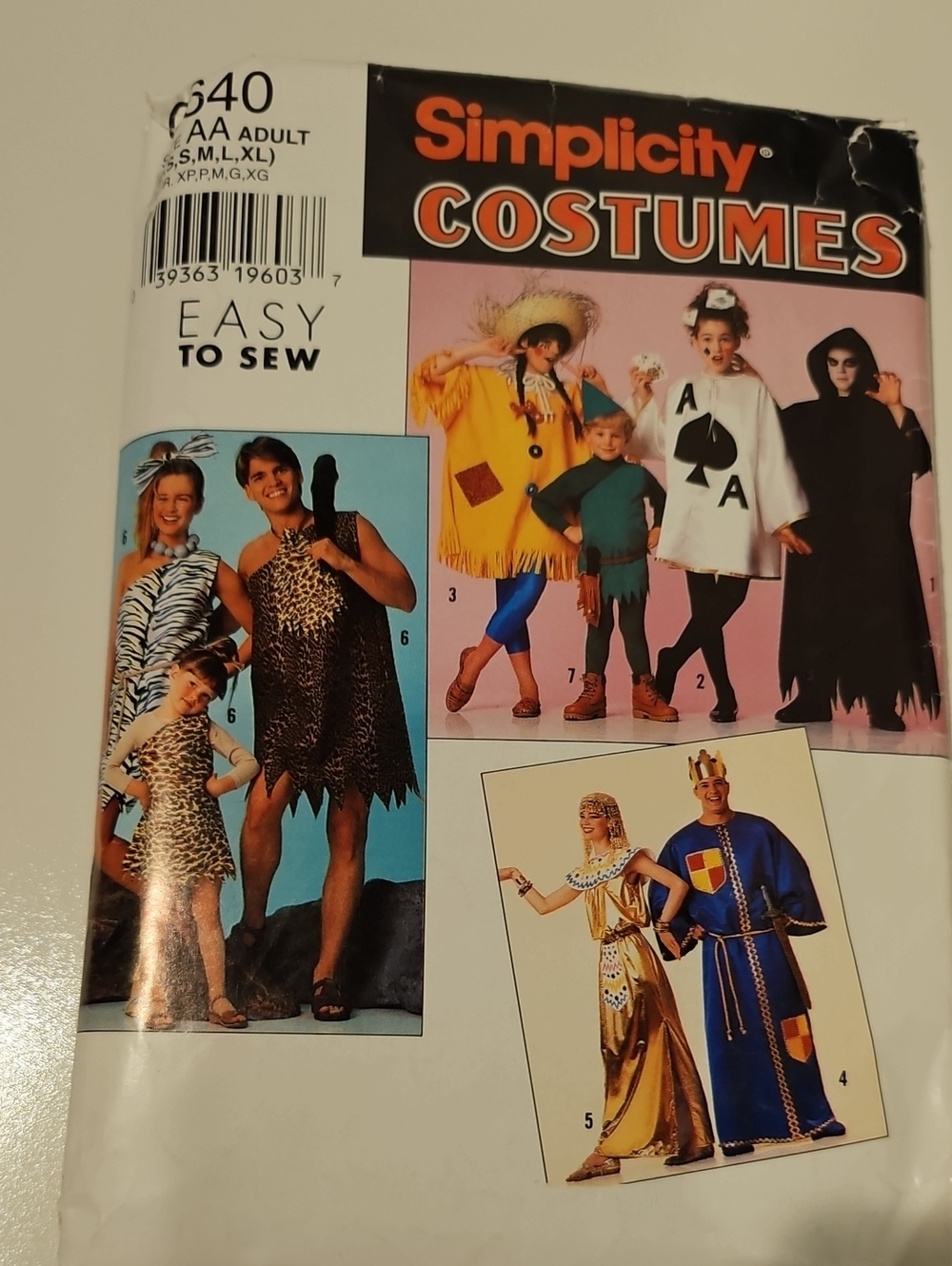 💠4 For 10 Patterns! Simplicity Halloween Costumes